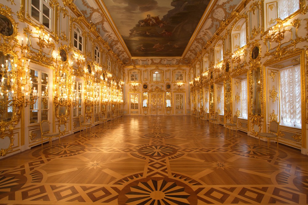 Большой Петергофский дворец – роскошная резиденция русских императоров